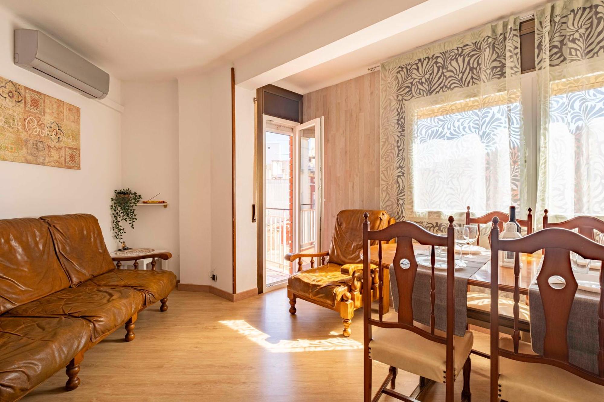 شقة 5 Min To The Sea And 15 Min To Barcelona Center سان أدريان دي بيزوس المظهر الخارجي الصورة