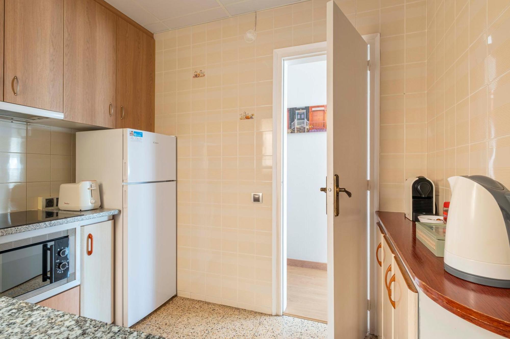 شقة 5 Min To The Sea And 15 Min To Barcelona Center سان أدريان دي بيزوس المظهر الخارجي الصورة