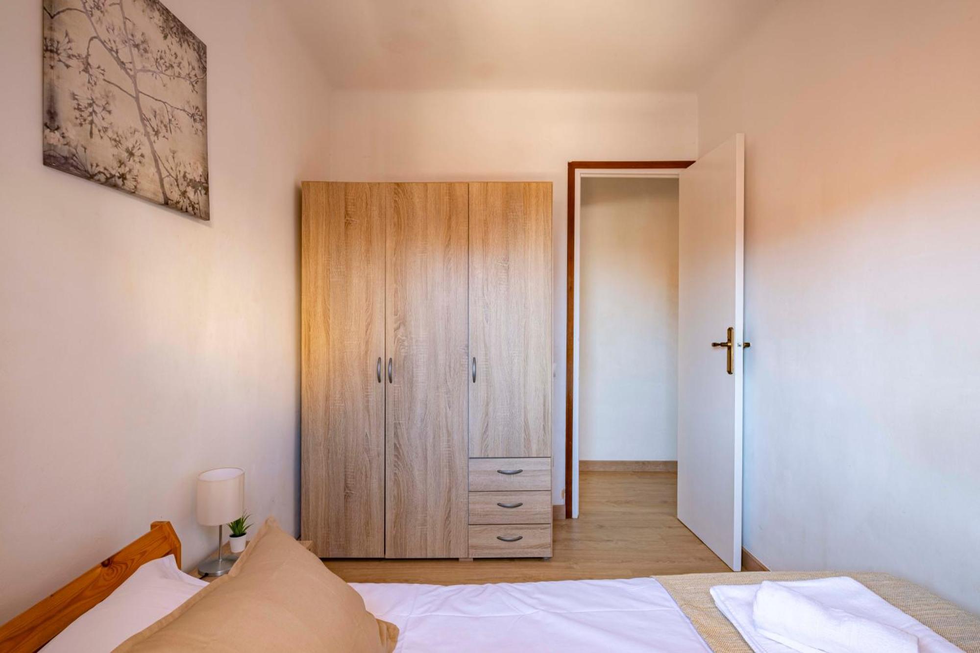 شقة 5 Min To The Sea And 15 Min To Barcelona Center سان أدريان دي بيزوس المظهر الخارجي الصورة