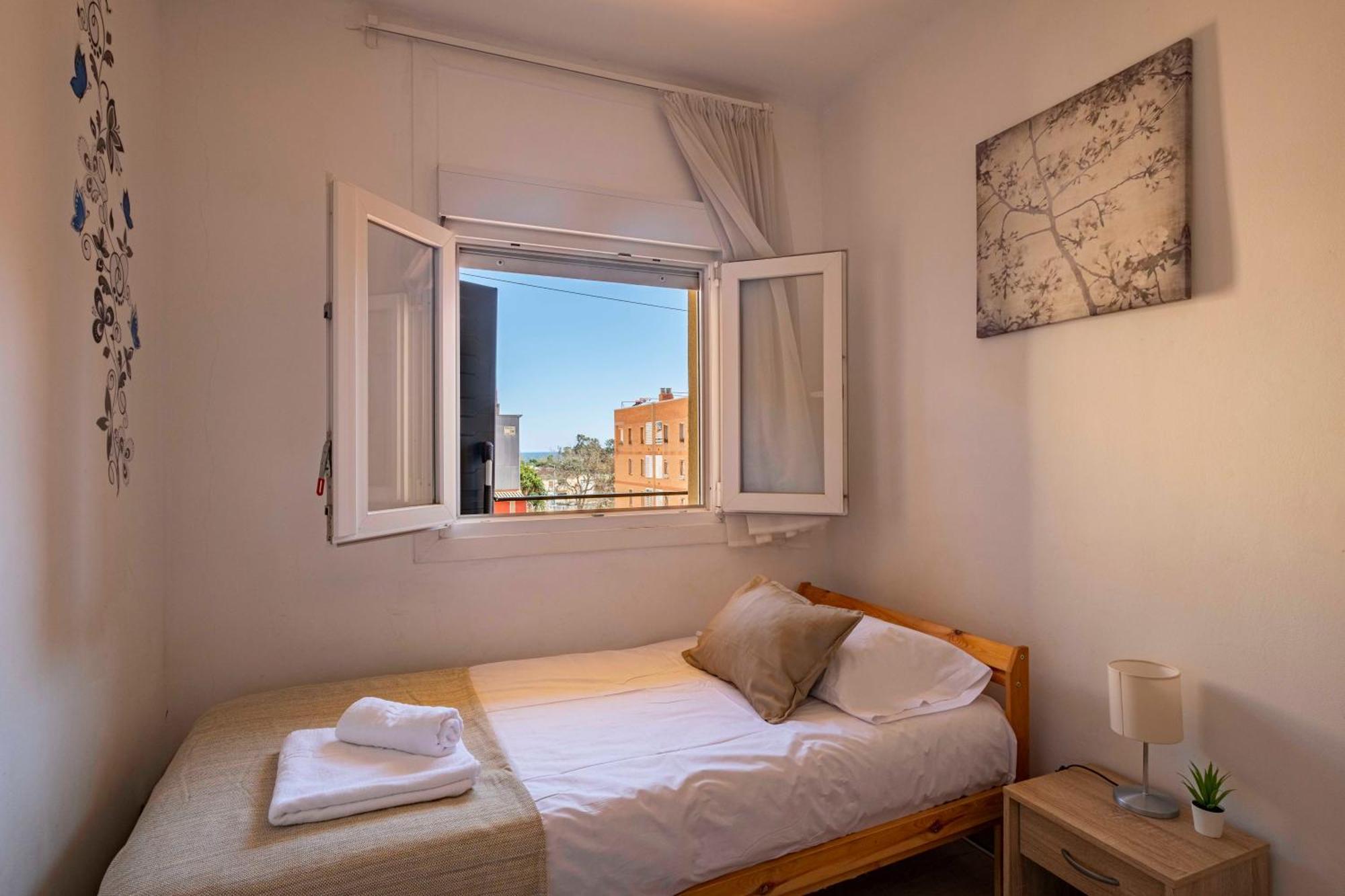 شقة 5 Min To The Sea And 15 Min To Barcelona Center سان أدريان دي بيزوس المظهر الخارجي الصورة